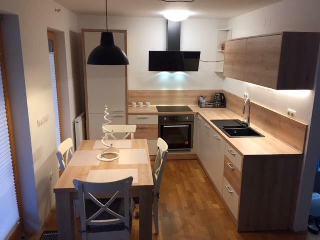 Apartma Pika 모스트라나 외부 사진